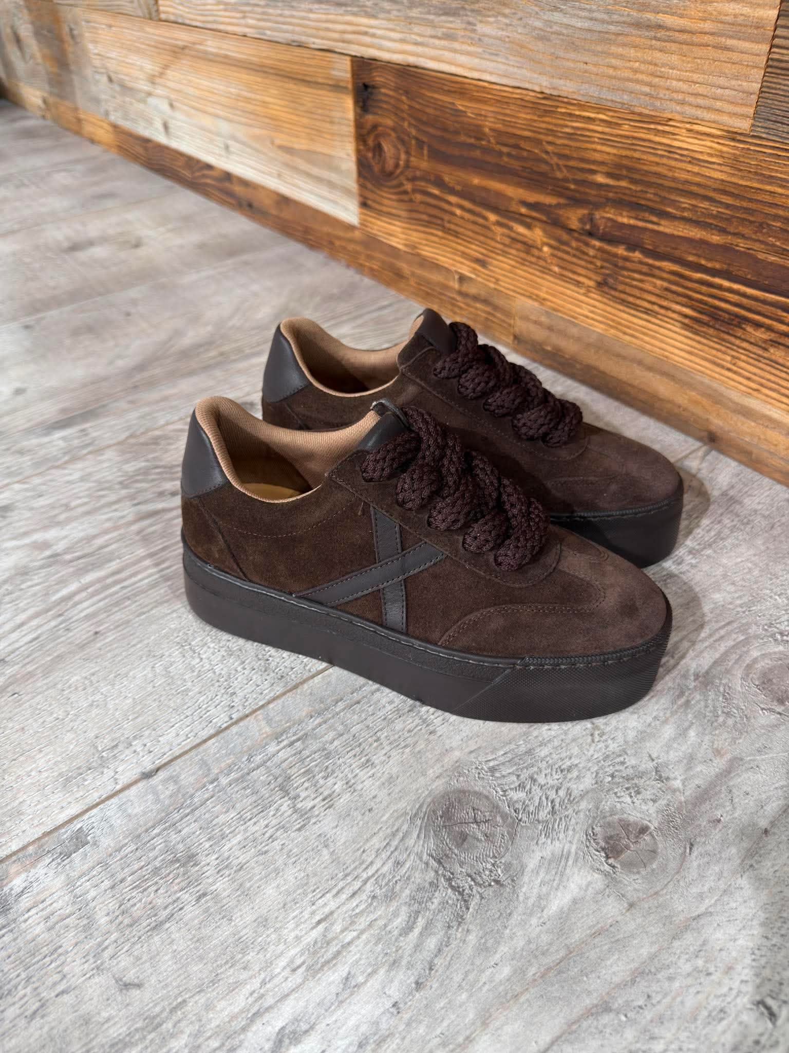 Sneakersy Espresso  (3)