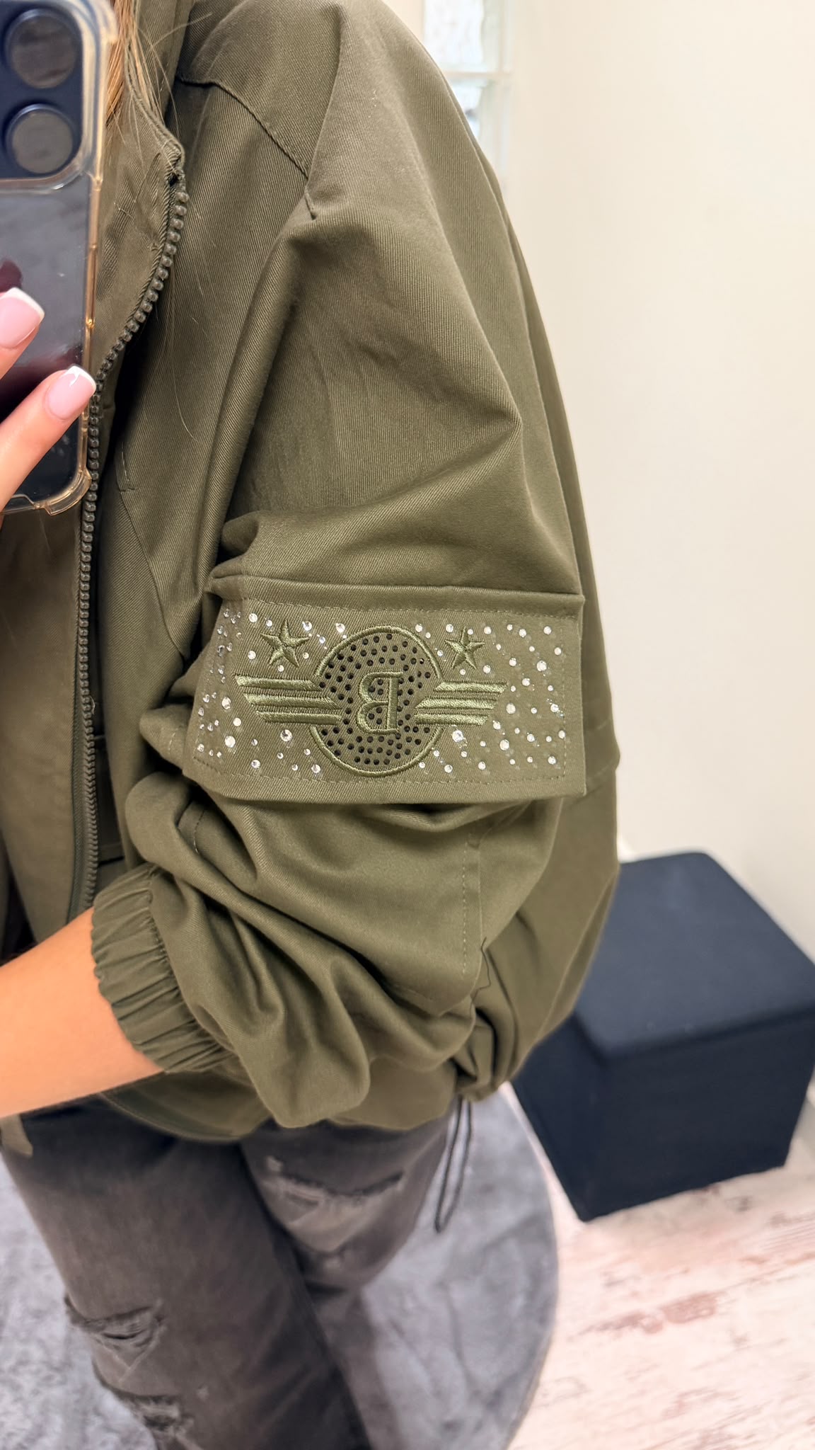 Bomber z Kapturem Eukalypto Olive  (3)