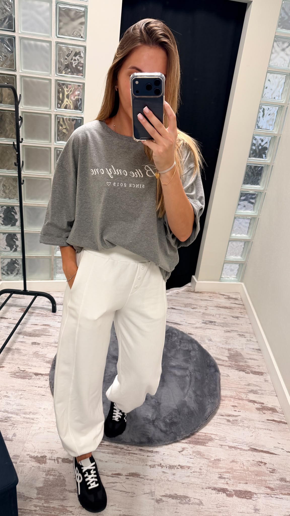 T-shirt B Smoke Gray (2)
